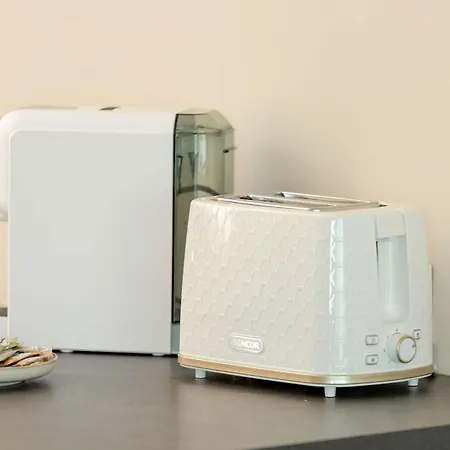 Sunny With Parking Near Polsat Arena By Renters * Gdańsk