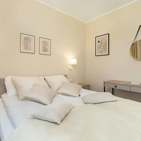 Lejlighed Sunny With Parking Near Polsat Arena By Renters *